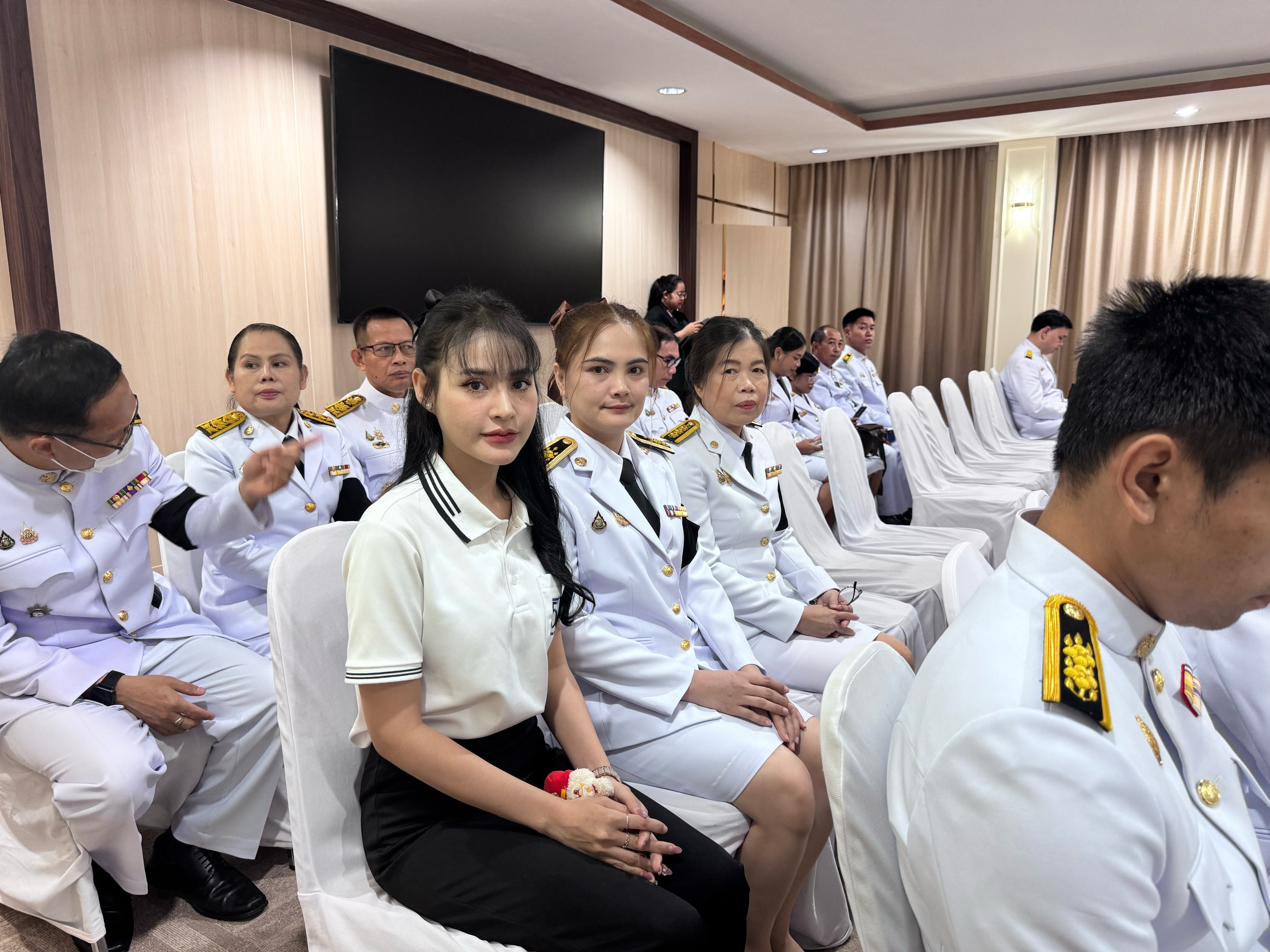 title - วันเสาร์ที่ 4 กรกฎาคม 2569 เวลา 08.30 น. นายวิทูล ประดิษฐบุญ ปฏิรูปที่ดินจังหวัดปราจีนบุรี  มอบหมายให้ ข้าราชการ และเจ้าหน้าที่ ส.ป.ก.ปราจีนบุรี เข้าร่วมพิธีเนื่องในวันคล้ายวันประสูติ สมเด็จพระเจ้าน้องนางเธอ เจ้าฟ้าจุฬาภรณวลัยษณ์ อัครราชกุมารี กรมพระศรีสวางควัฒน วรขัติยราชนารี